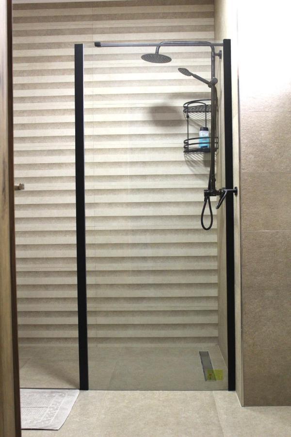 Apartman Sarah Διαμέρισμα Oradea Εξωτερικό φωτογραφία
