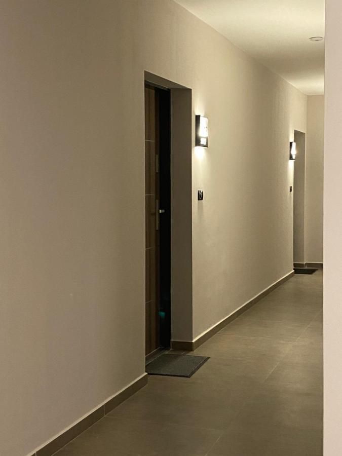 Apartman Sarah Διαμέρισμα Oradea Εξωτερικό φωτογραφία